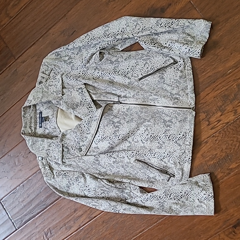 INC International Concepts Snake Print Jacket - Gray and Cream